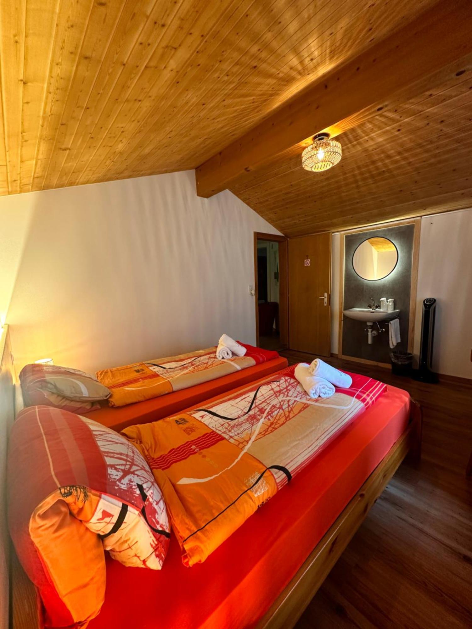 Hotel Wildbach Brienz Бриенц Экстерьер фото