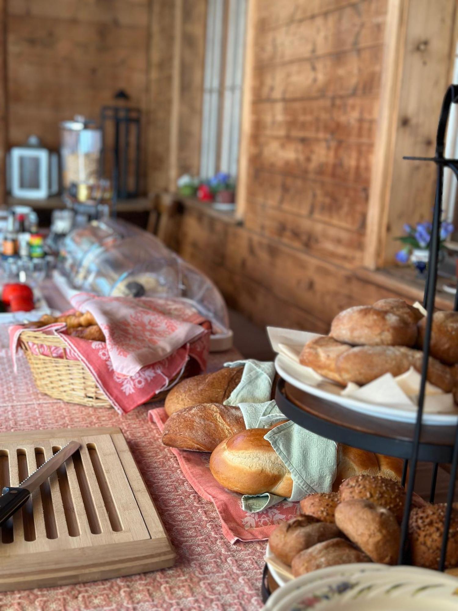 Hotel Wildbach Brienz Бриенц Экстерьер фото
