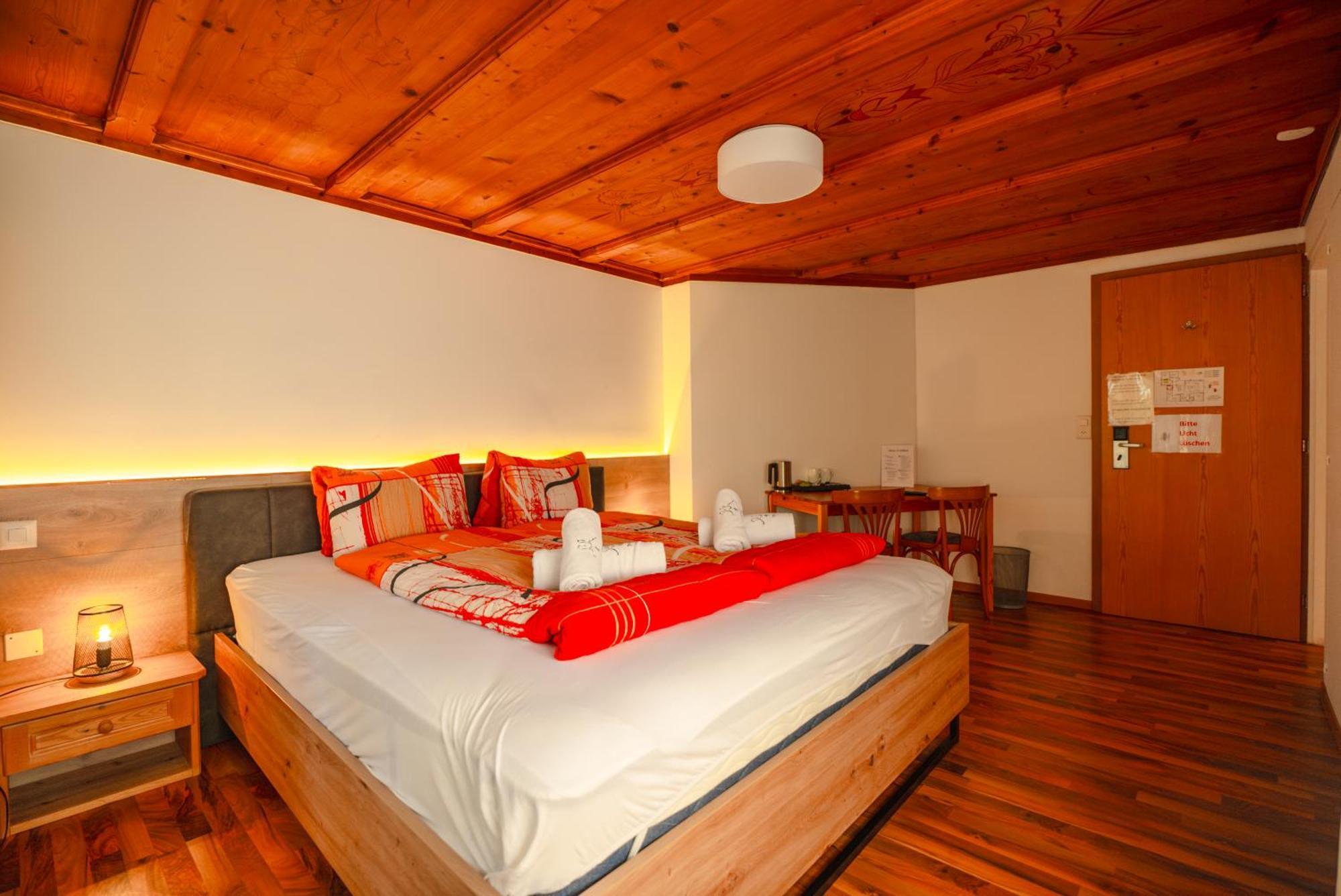 Hotel Wildbach Brienz Бриенц Экстерьер фото