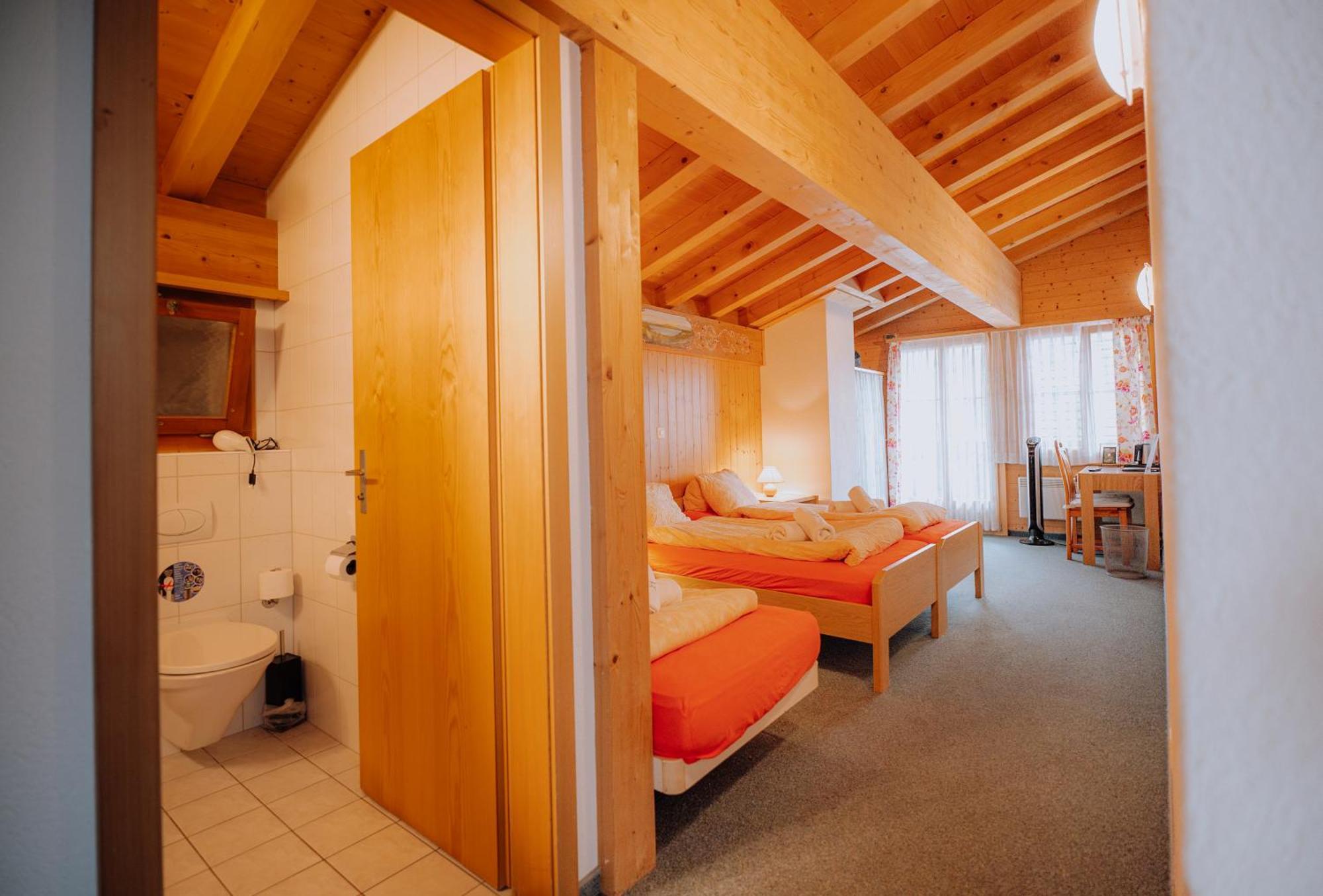 Hotel Wildbach Brienz Бриенц Экстерьер фото